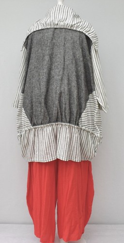 PLUS SIZE GREY/OFF WHITE STRIPED PATTERN LINEN BLEND JACKET Size 24-26 - Picture 4 of 11