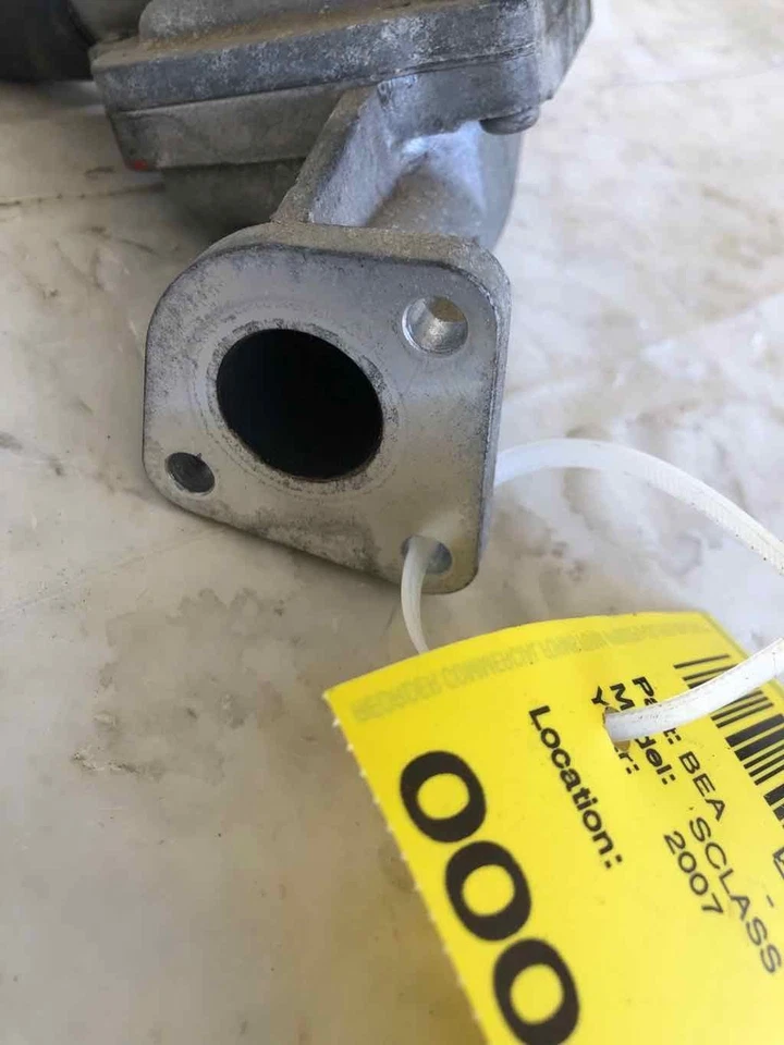 Mercedes Benz S550 EGR 2007 válvula de recirculación de gases de escape con sensor de posición Foto 4 de 4