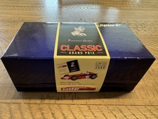 Scalextric H2681A Maserati 250F 1957 #10 Classic SPORT - Francisco Godia ~ NEW