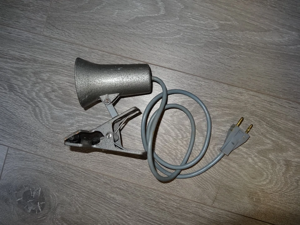 Lampe Spot Projecteur Vintage LITA, Aluminium martelé à Pince ou Fixe Fonctionne - Photo 3/4