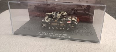 Pz.Kpfw. III Ausf. N - Kelkolowo 1942 ATLAS Panzermodell 1:72
