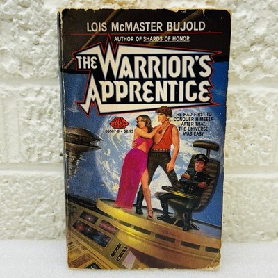 VTG  The Warrior's Apprentice by Lois McMaster Bujold 1986 Baen PB Sci-Fi    A 