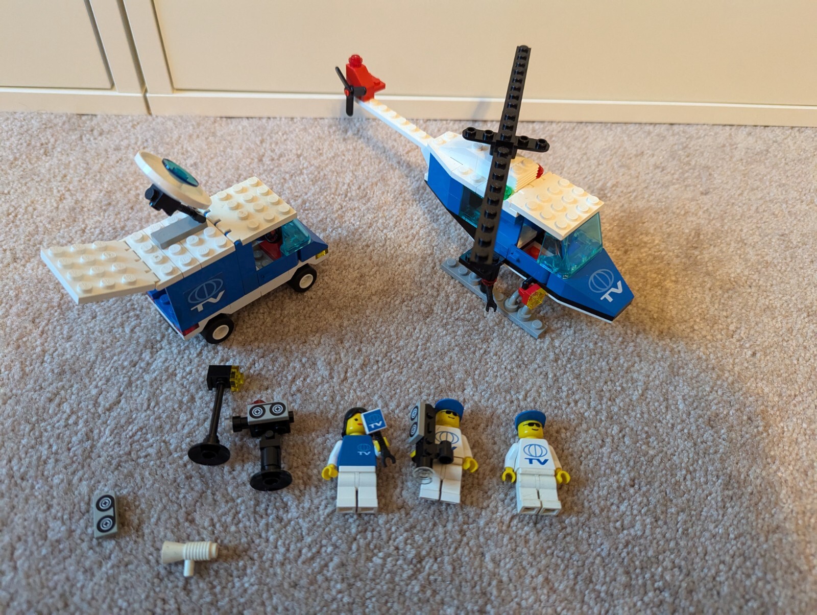 Picture 2 of 5