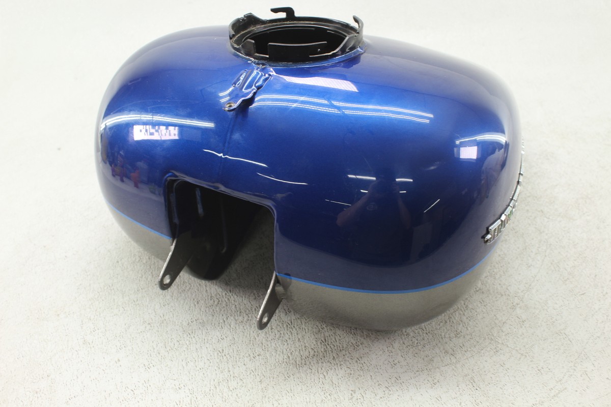 Harley-Davidson OEM Superior Blue Billet Silver Gas Fuel Tank