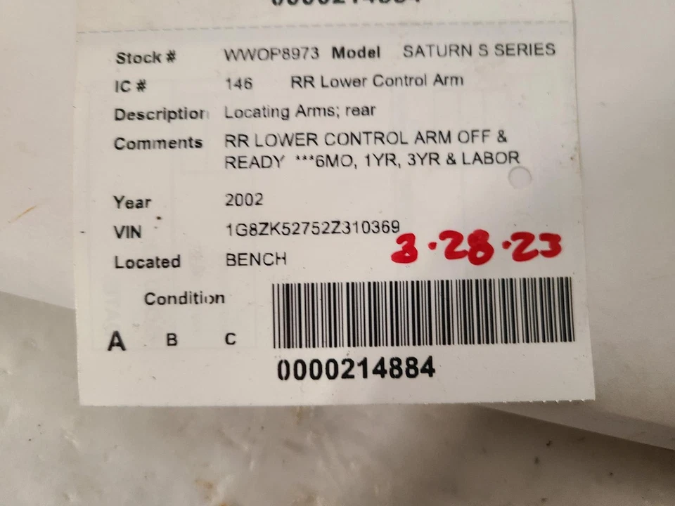 Brazo de control inferior trasero usado trasero se adapta a: Saturn s series Locatin 2002 Foto 3 de 4