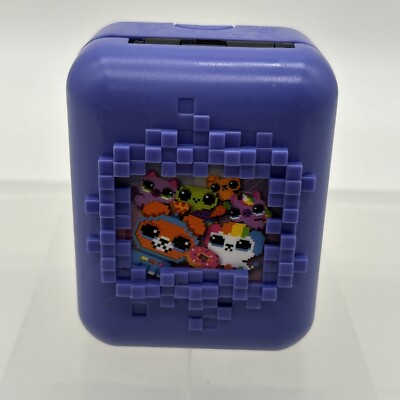 Bitzee Interactive Digital Hologram 3D Pet Takara Tomy Japan!