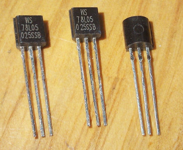 200pcs 78L05 WS TO-92 5V DIP Transistor 7805 | eBay