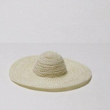Lady's Hat Wide Brim Beige for dislay can be decorated DOLLHOUSE Miniature