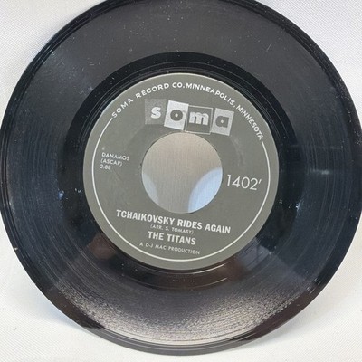 PRIVATE 1963 MN Surf Rock 45 - THE TITANS ''Tchaikovsky Rides Again'' SOMA #1402