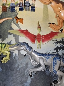 Huge LEGO Jurassic World Set Lot Open with Minifigs and All Parts