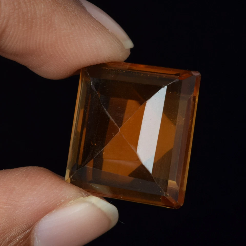 19 mm Yellow Citrine 22.50 Ct Square Faceted Cut Loose Gemstone for Ring/Pendant - Image 4 of 4