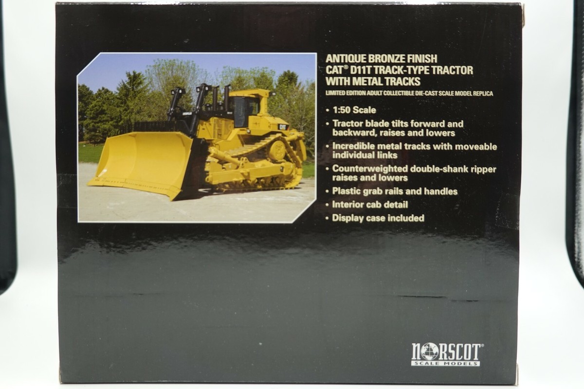 CAT D11T アンティークブロンズトラクター The Legendary Caterpillar D11 Bulldozer - YouTube