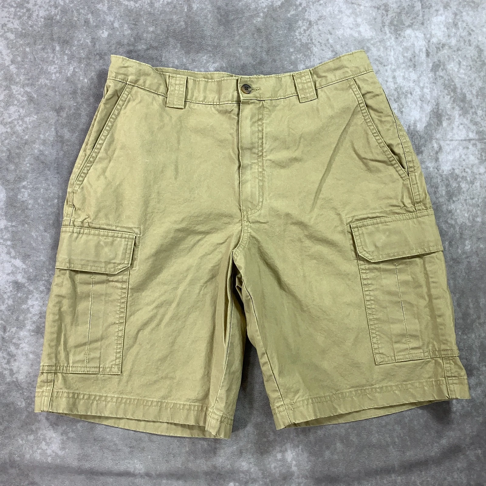 L.L. Bean Tropic Weight Cargo Shorts Men 30 Khaki 10" Lightweight Utility Hiking