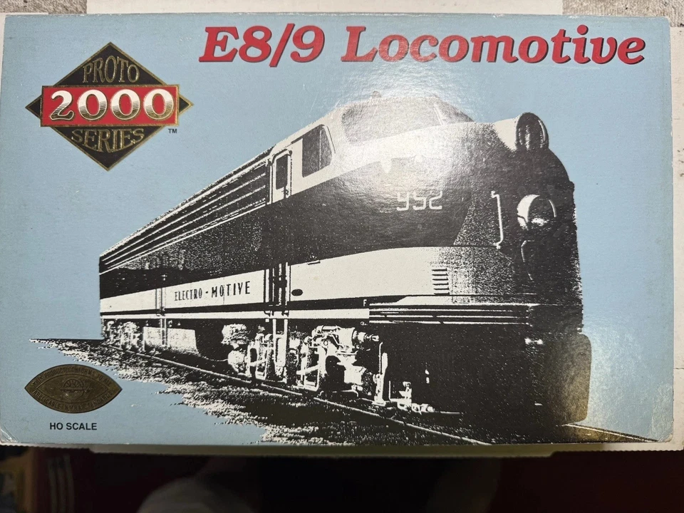 Proto 2000 Series Ho E8/9 Conrail 4020 Locomotive - Image 3 of 3