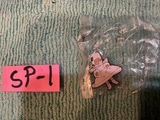 Madame Alexander Doll Club 1992 Winter Wendy Premier Pin Enamel MADC New Retired