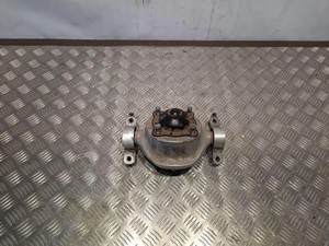 PORSCHE CAYENNE 92A Stoßdämpferachslager vorne rechts 7P0512345 4.80 33406883