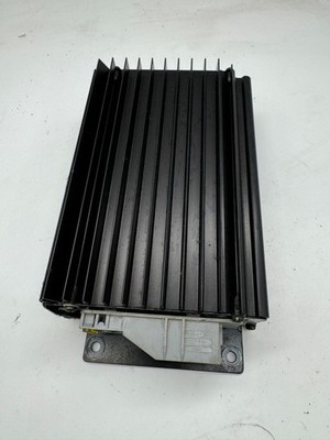 C9* Mercedes Benz W208 CLK BJ00 Amplifier Bose System Verstärker A 2088200889