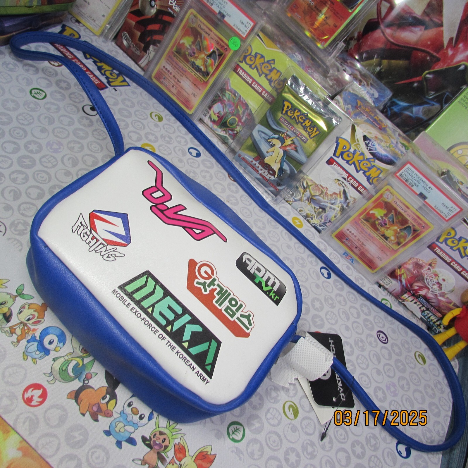 Bioworld Overwatch Crossbody Bag Blizzard Ent 2019 Zip Video Game Meka NWT