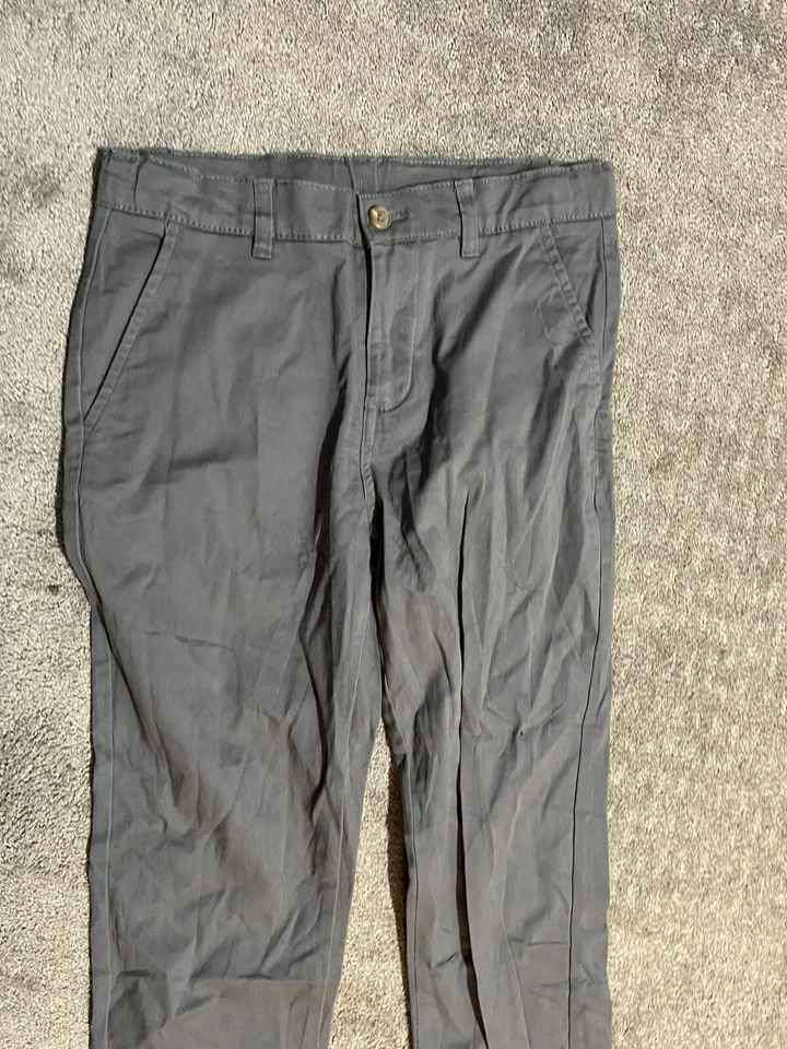 IZOD 男童灰色平前标准版型 16 码常规 — 第 2/4 张图片