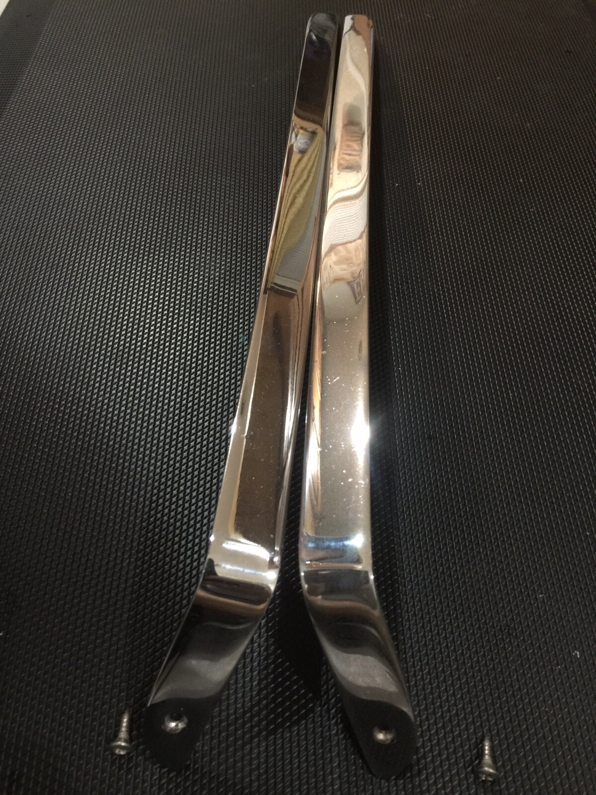 Rolls Royce Bentley Silver Spur Spirit Chrome Left Right Under Headlight Trim