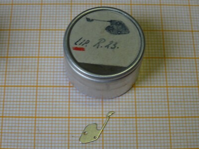 Neuwertige Winkelhebel Feder   LIP R 23  ältere Lagerware.