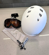 Smith Holt Ski Snowboard Helmet Large 58-60cm White Smith Goggles Bag