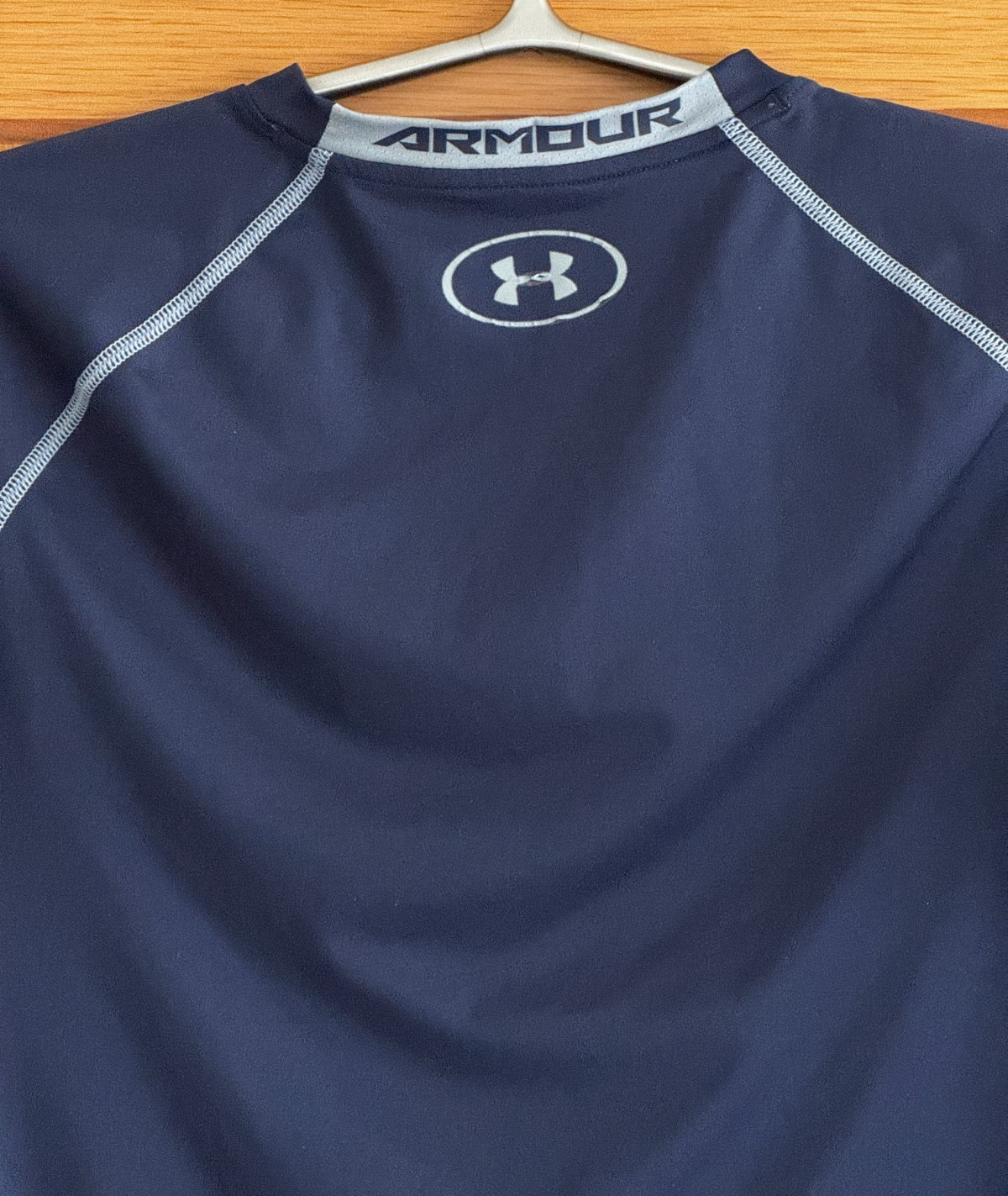 Men's Under Armour Short Sleeve Navy HeatGear Compression Top XL RRP £32 image 4