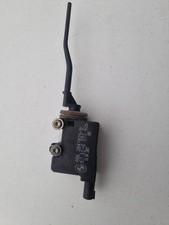 BMW Z4 E85 E86 Locking Fuel Flap Central Locking Solenoid Actuator 8 377 426