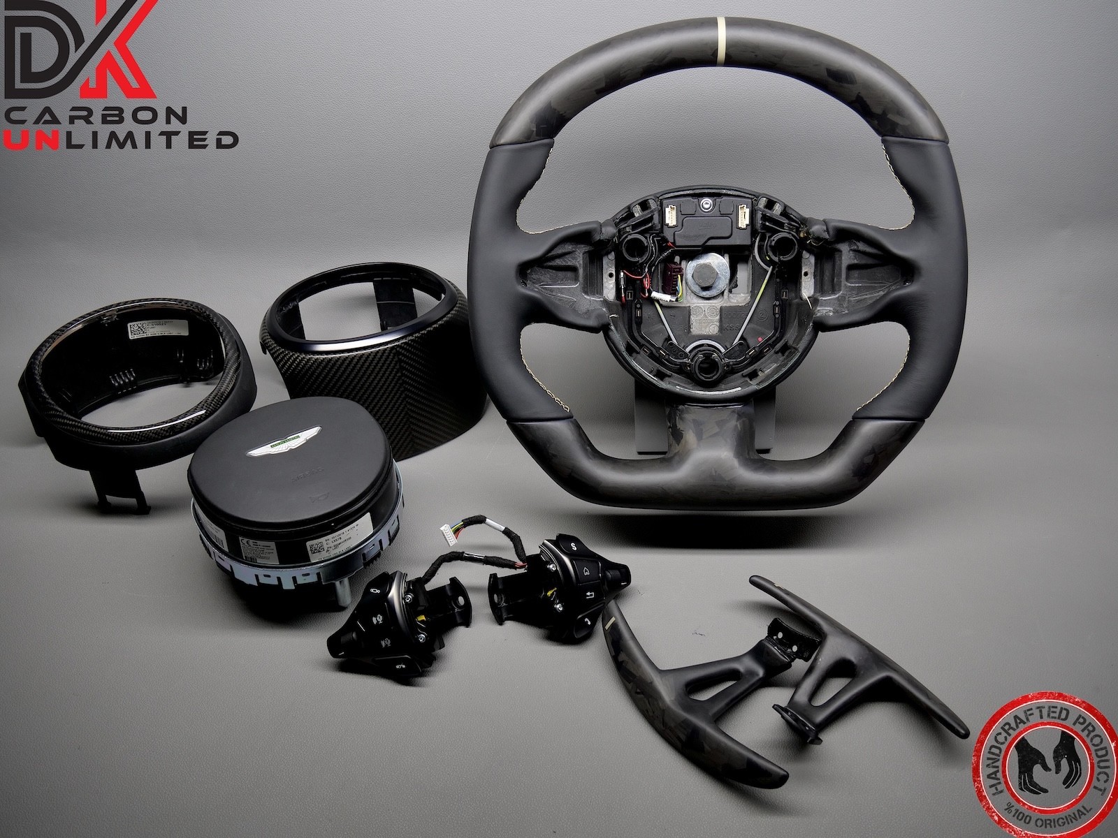 Aston Martin Vantage DBS DB11 Sand Storm Ring Matte Forged Carbon Steering Wheel