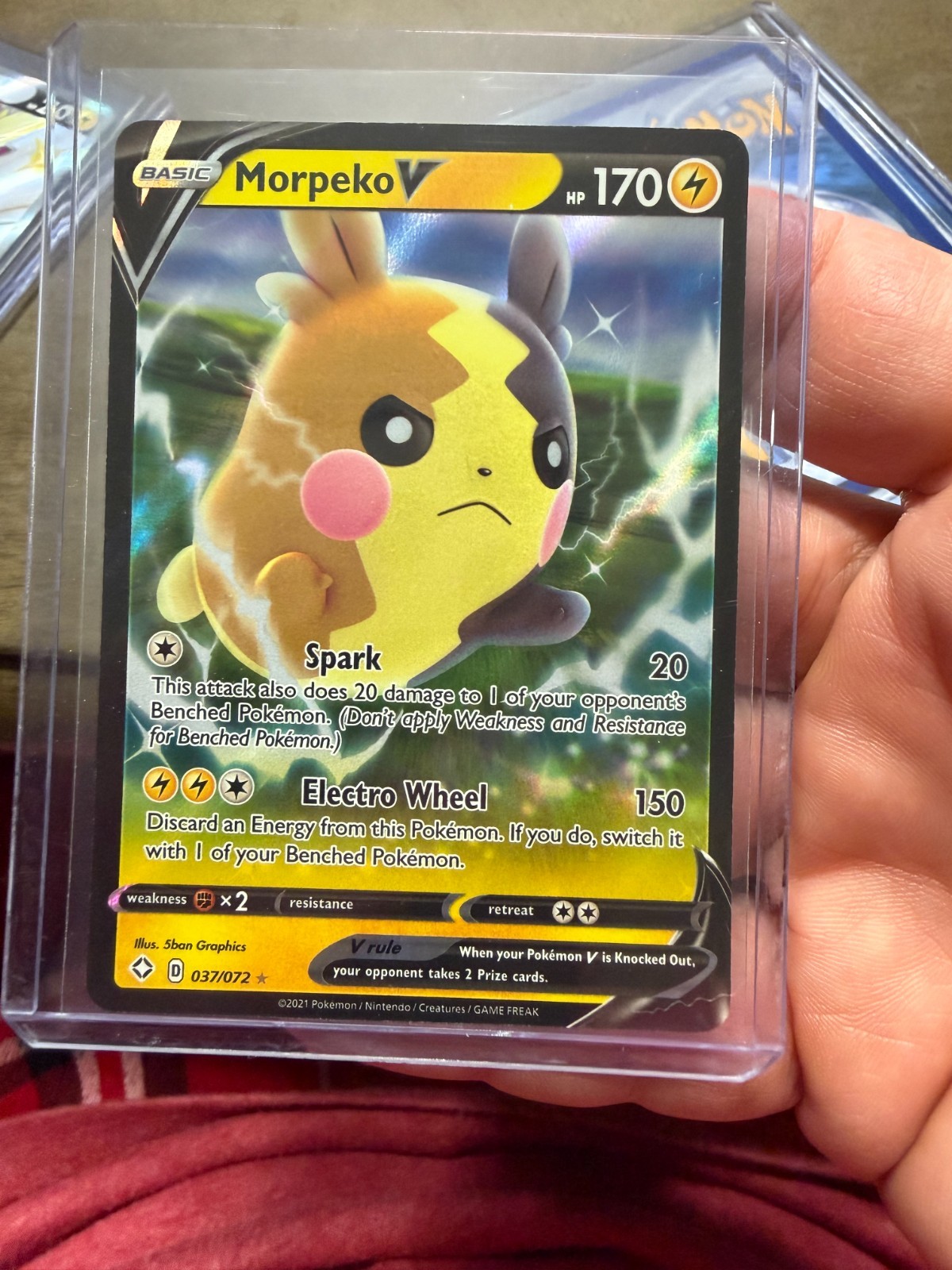 Pokémon TCG Shining Fates Morpeko V 37/72 Full Art Holo Ultra Rare Card MINT