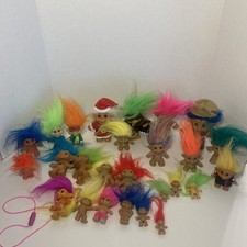 Lot of 26 Vintage 1990s Era Russ Berrie, Ace, Etc, Troll Dolls, Various Sizes