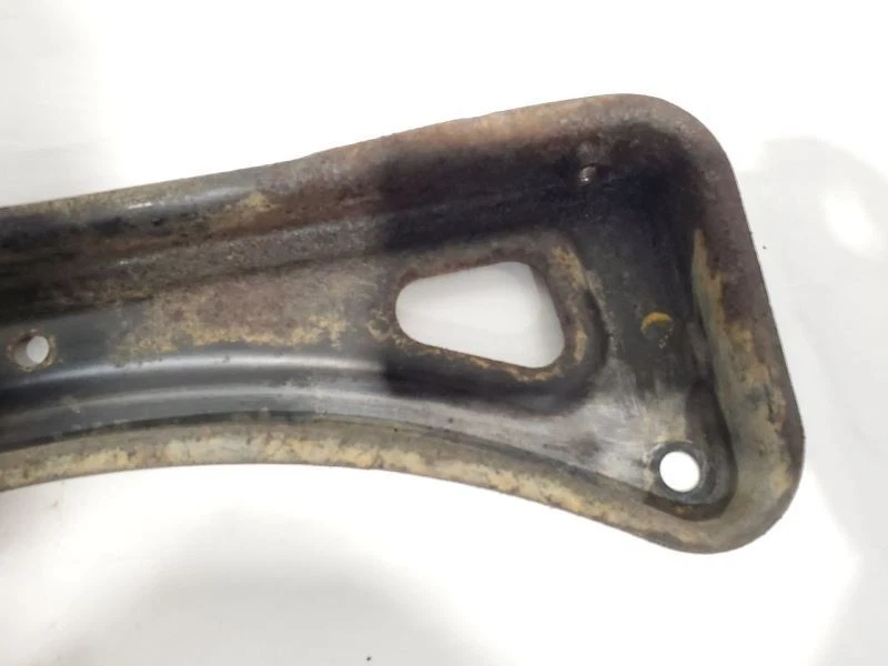 Toyota MR2 1985 1989 OEM subchasis delantero travesaño  Foto 3 de 4