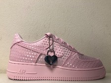 Nike Women  s Air Force 1 07 Low Valentines Day Pink Foam IQ9965-601 Size 8.5