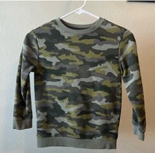 Cat  Jack Boys Camouflage Crewneck Long Sleeve Sweatshirt Size 6/7