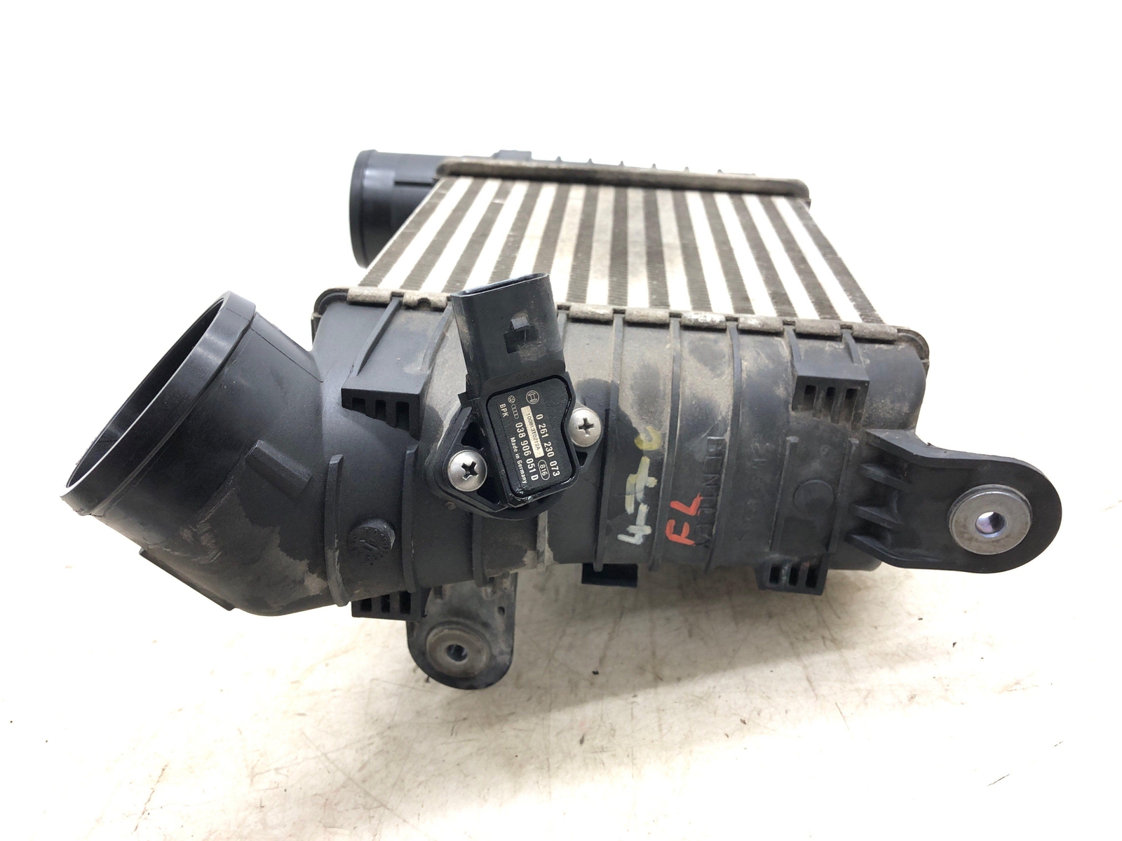 2006-2012 BENTLEY CONTINENTAL OEM 6.0 W12 LEFT INTERCOOLER 76K MILES 3W0145803E