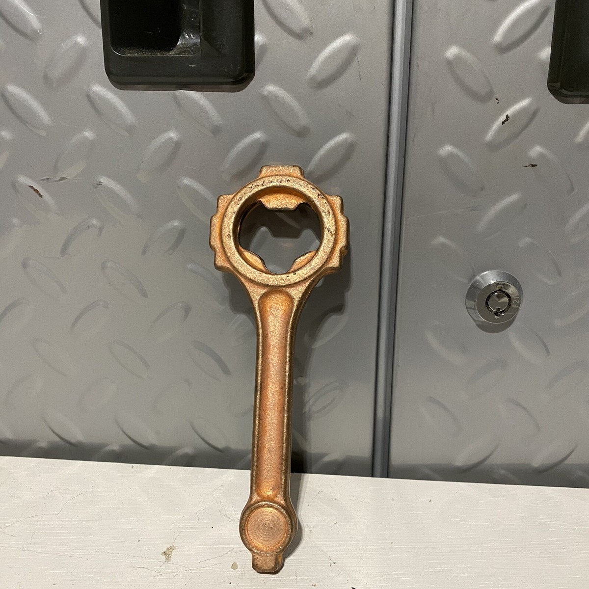 Chevrolet Bottle Opener アメリカン　ビンテージ　シボレー Chevrolet Bottle Opener アメリカン ビンテージ シボレー