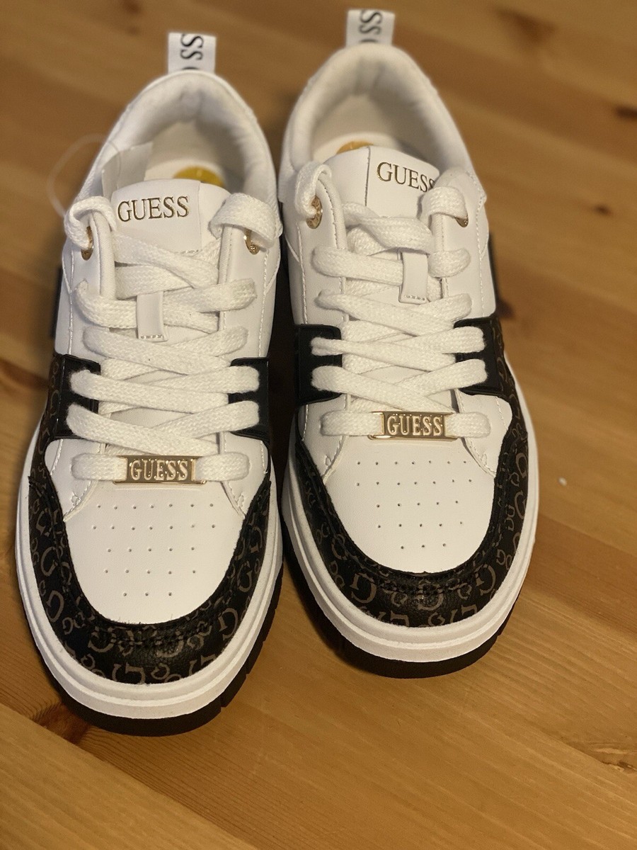 WG Guess スパイクシューズ ホワイト/ブラック Guess Women Black And White Sneaker Size 8 Wgharren-c | eBay