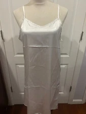 Women's Lingerie Satin Nightgown Slip V Neck White Thin & Soft Sz L 36"Lx19"W