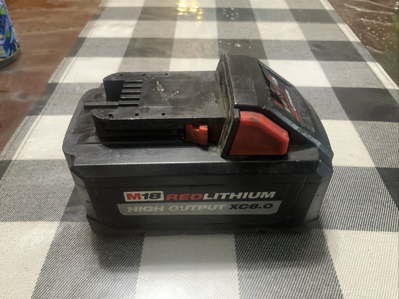 Milwaukee 48-11-1880 M18 RedLithium High Output XC8.0 Battery Used