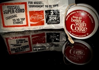 Russell Coca Cola Vintage Yo Yo 1970 Made in Australia w/ Super Cord Strings
