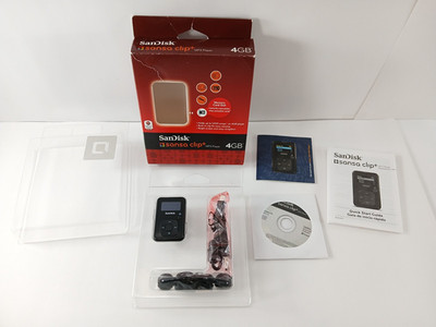 SanDisk SANSA CLIP+ 4gb MP3 WMA FLAC Music Player + FM Radio & Expandible Memory