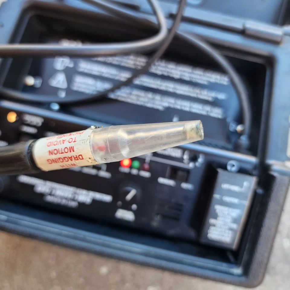 Detector de fugas de refrigerante Bacharach H-10 PRO CFC HCFC HFC usado Foto 4 de 4