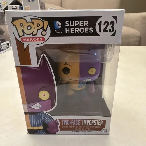 Funko Pop! Vinyl: DC Universe - Batman (as Two-Face) #123