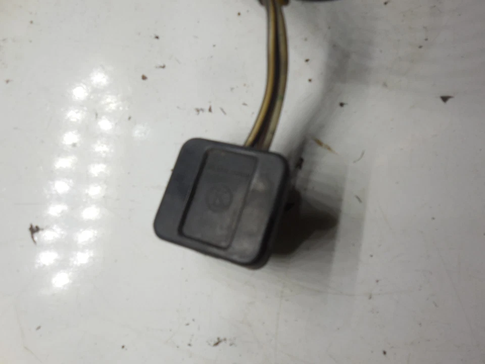 Enchufes de cable conector bombilla faro 9624 86-91 Mercedes Benz W126 420SEL 560SEL Foto 2 de 4