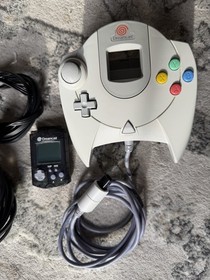 Sega Dreamcast Console BUNDLE HKT-3020 w/ Sonic Adventure! OEM controller & VMU!