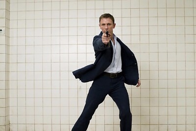 FILM FOTO NR. 5 - JAMES BOND 007: CASINO ROYALE - HOCHGLANZ - 15 x 10 CM - NEU