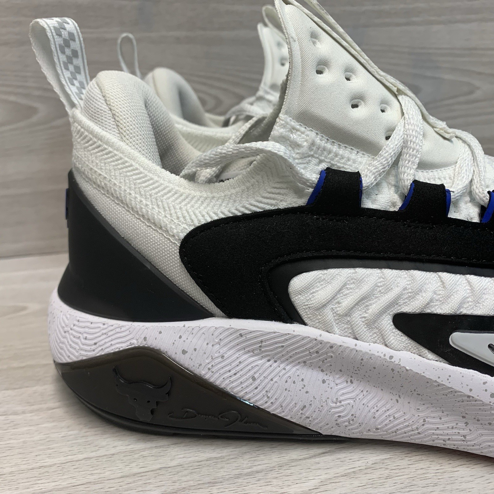 Under Armour Project Rock 7 Sneakers Women's Sz 9.5 Shoes White Black Team Royal thumbnail 6