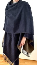 Closed Cape Poncho – Blau/Beige – Fransen – One Size