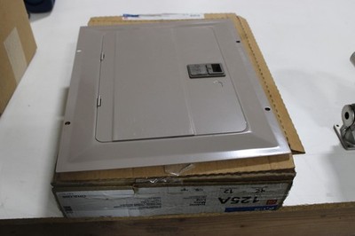 NEW Eaton CH12L125B Main Load Center   125A 120/240V 12Cir 1PH 25KA Type 1