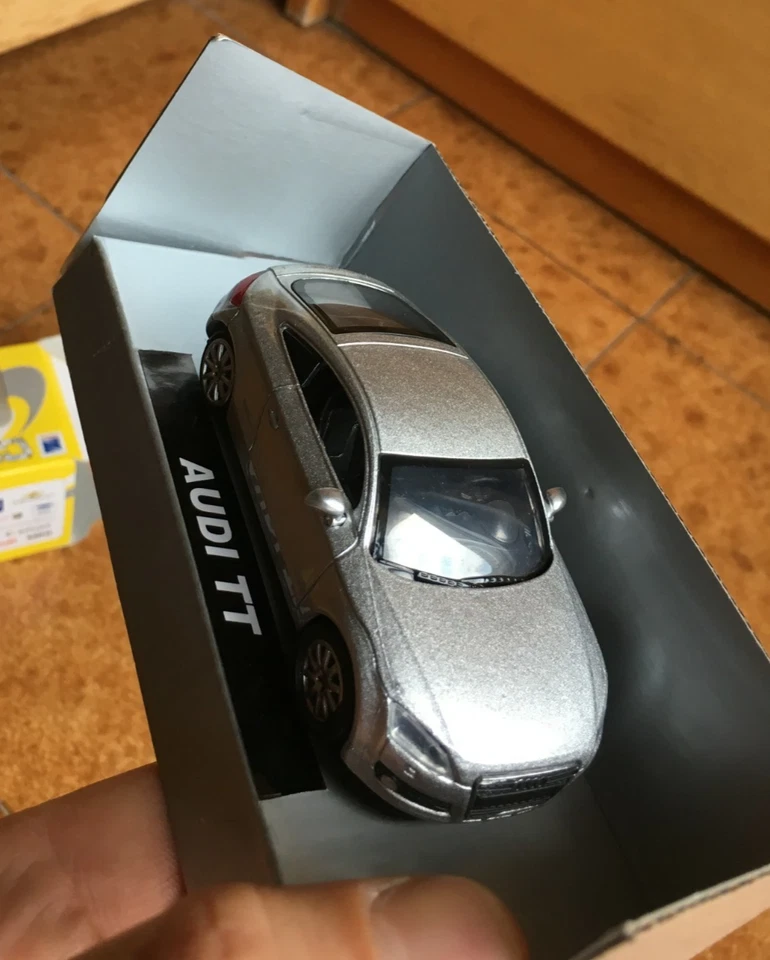 AUDI TT MK2 mark 2 scala 1/43 NEWRAY NEW RAY NEW-RAY city cruiser - Immagine 4 di 4